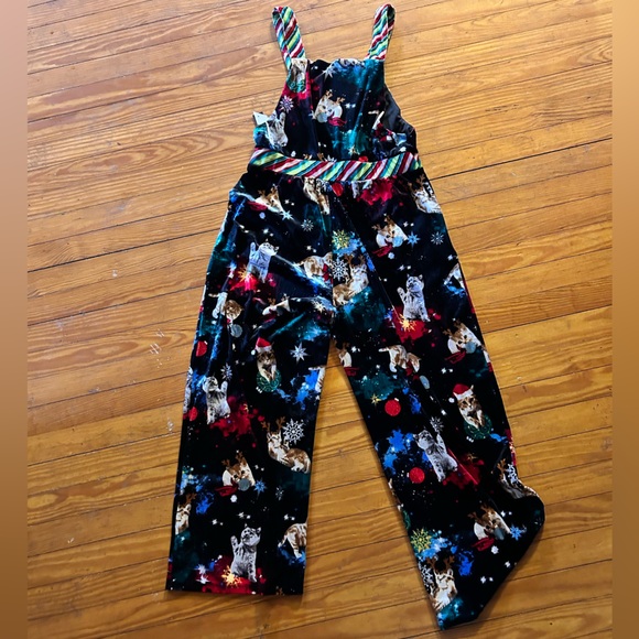 Ugly Christmas Cat with Santa Hat Jumpsuit. Size large (11-13) - Picture 5 of 5